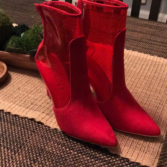 mackin j Shoes - Brand New Red heels 👠